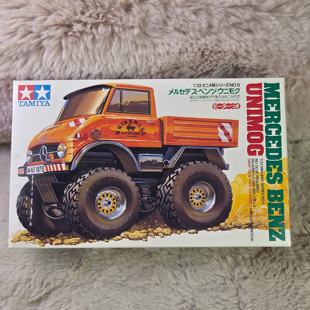 Tamiya 1/32 Mini 4WD No.9 Mercedes-Benz Unimog Motorized Model Kit 19009
